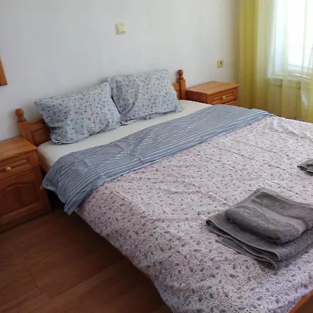 за гости маги Homestay Sinemoretz